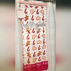Juicy Couture Gingerbread Heart Candy Cane Plush Throw Blanket Christmas New